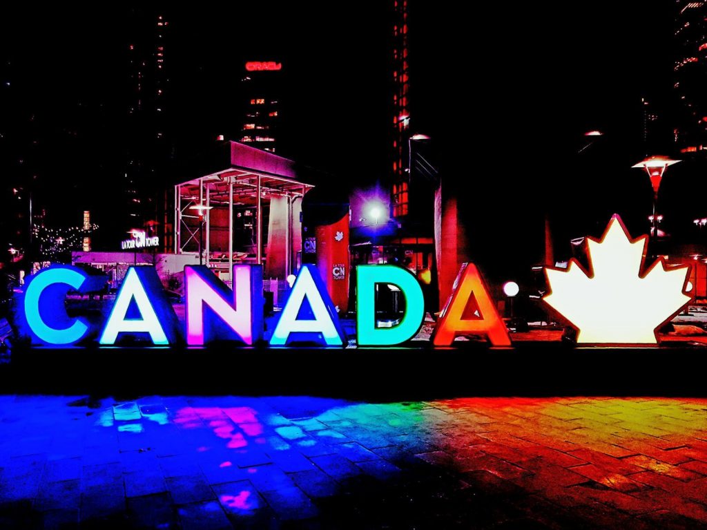 Canada Travel Guide : Top Things to do, What To See, Wear and Eat