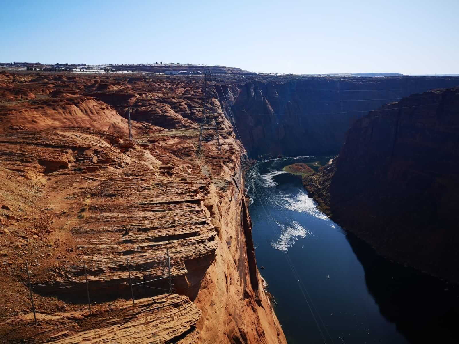 Glen Canyon Dam Traveling Pari